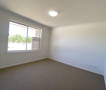 4 Bedroom Family Home - Photo 3