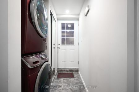 Detached Home For Lease | E8129834 - Photo 2