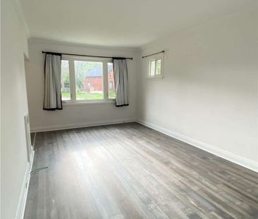 For Lease - 125 Innisfil Street, Barrie, Ontario - Photo 1