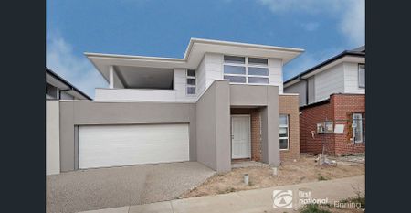 Brand-New Double-Storey Home in a Prime Location - Photo 4
