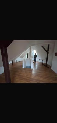 2 Zimmer Dachgeschoss Wohnung im Zentrum - Foto 1