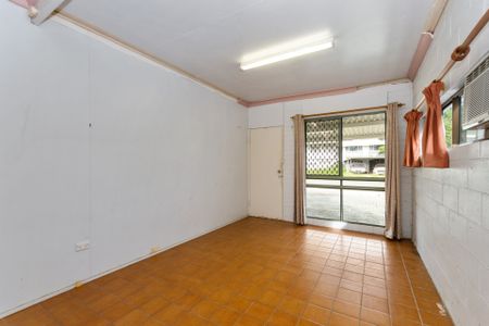 Welcome to 11 Berontha St&comma; Cranbrook - Photo 3