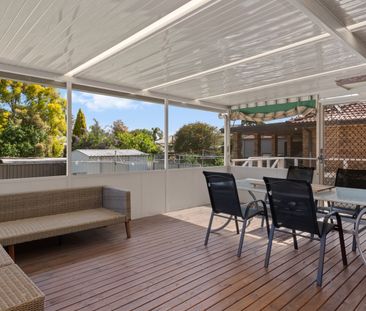 7 Lee-Ann Crescent, Cessnock NSW 2325 - House For Rent | Domain - Photo 5