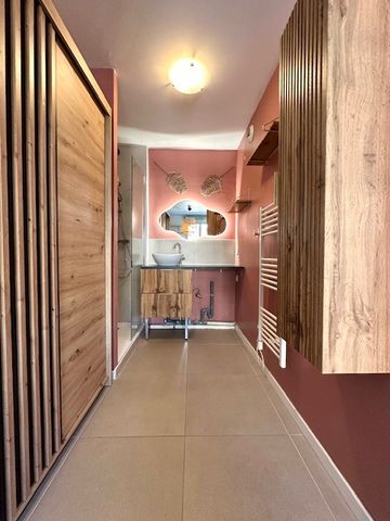 Location Appartement 2 pièces Meublé 40m² VILLEURBANNE 69100 - Photo 5