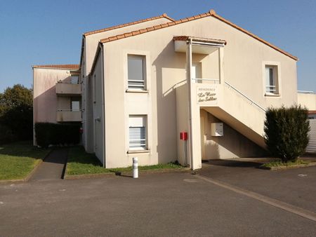 Location Appartement 3 pièces 55m² - Photo 2