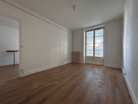 Location Appartement 3 pièces 52m² NANTES 44200 - Photo 2