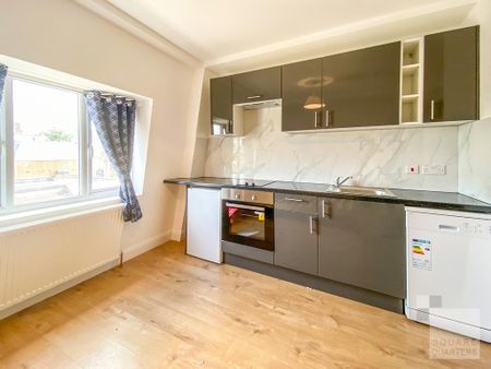 Studio to rent - Photo 2