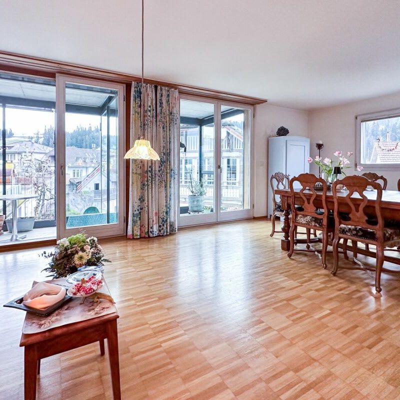 4.5 Zimmer, 110 m², 2. Stock - Photo 1