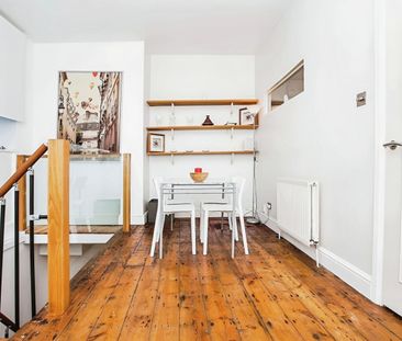 House Share to rent - Grange Road, London, SE1 - Photo 3