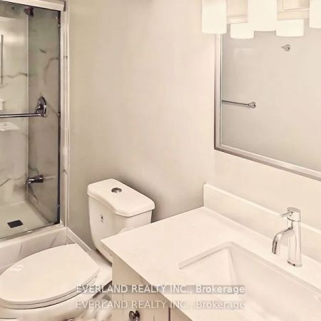 218 Fairglen Avenue #lower l , - Photo 4