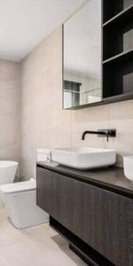 Clyde North - Photo 4