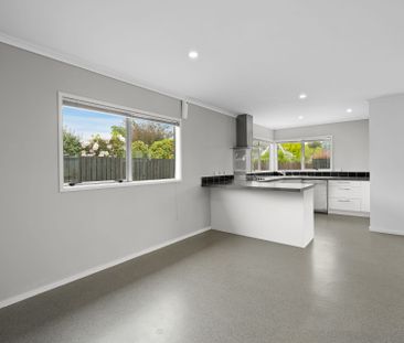 Effortless Living For Rent - Photo 6