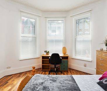 🏡 An Amazing Property in Haringey - Must be Seen! 🏡 Room 5 - Photo 6