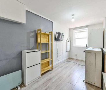Malmesbury Road, Bow, E3 - Photo 6