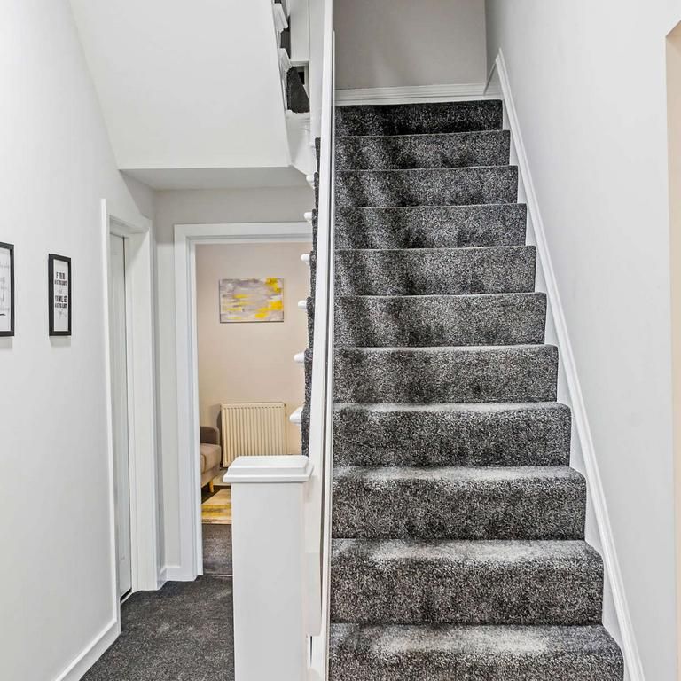 10 bedroom house of multiple occupation to rent - Photo 1