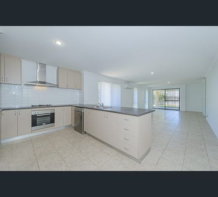 3 Gladman Pass, Ellenbrook, WA 6069 - Photo 2