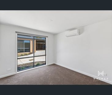 2/347 Eaglehawk Road, California Gully, Vic 3556 - Photo 3