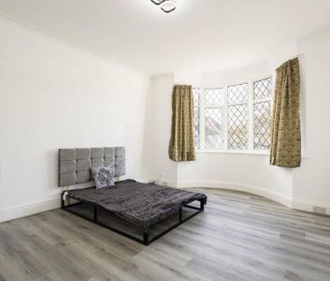 House share to rent - Photo 3