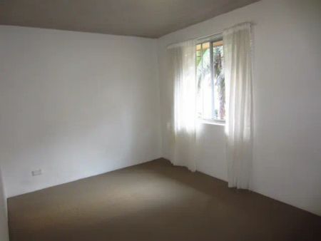 2Bedrooms, 1Bathrooms - Photo 3