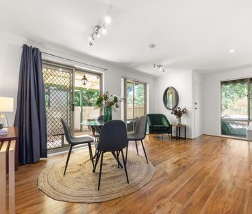 Gorgeous renovated Gordon Home - Photo 3