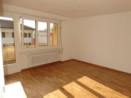 4 Zimmer, 75 m², 3. Stock - Foto 2
