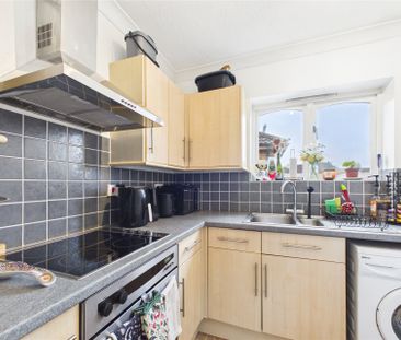 1 bedroom Flat in Manuka Court, Sandhurst - Photo 4