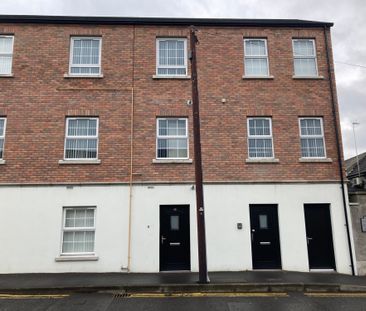 Flat 2 17 Duke Street, Ballymena, BT43 6BL - Photo 1