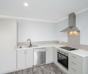 Dual key living - 2 Bed - 1 Bath - Photo 6