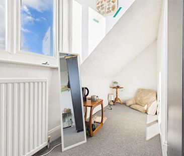 4 bedroom apartment to rent - Photo 6