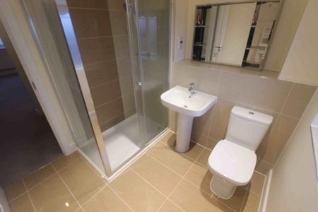 4 bedroom house to rent - Photo 3