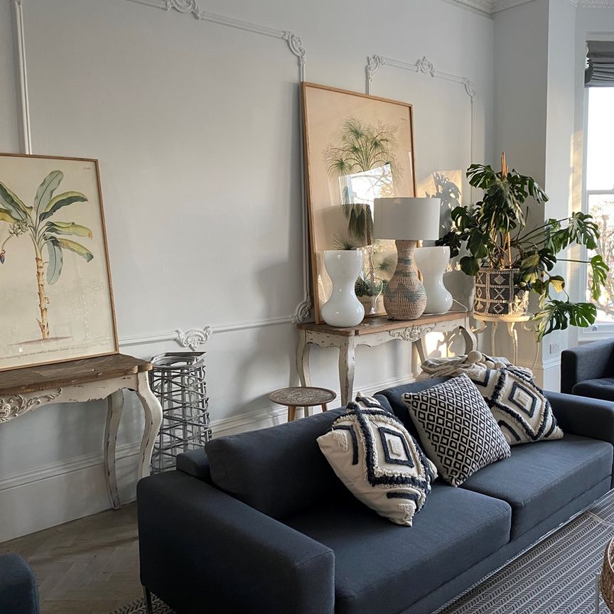 7 Bed Detached House, Ross Road, SE25 - Photo 1