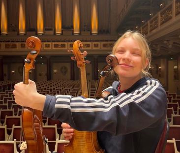 Studentin (24) mit festem Einkommen sucht 1-Zimmer Wohnung - Photo 4