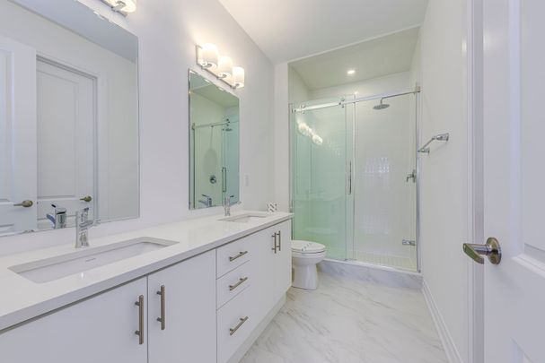 For Lease - 3271 Crystal Drive, Oakville, Ontario - Photo 1