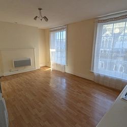 High Street, Dover, CT16 1DP, Kent - Photo 4