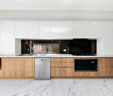 39 Charlotte Street, Blackburn South - Photo 2