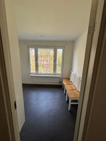 Hasselgatan, Upplands Väsby - Photo 3