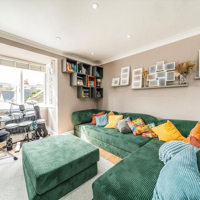 2 bedroom flat to rent - Photo 1