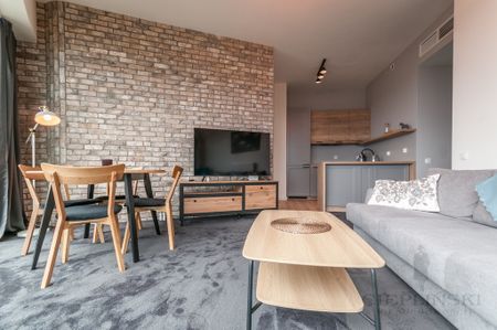 KOMFORTOWY APARTAMENT NA 22 PIĘTRZE W HANZA TOWER - Photo 2