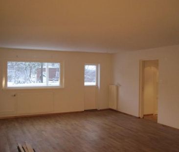 RENOVERAD VILLA I SOLHEM SPÅNGA - Photo 1