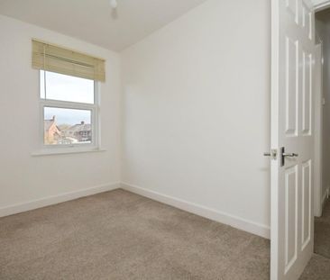 3 bedroom House To Let - Photo 3