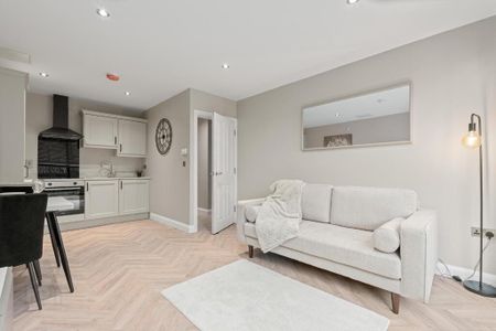 Apt 2, 225a Albertbridge Road, Belfast, BT5 4PX - Photo 2