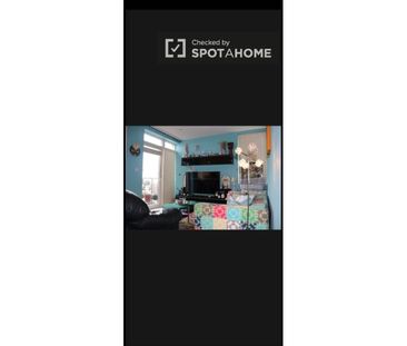 Room in a 2-Bedroom Apartment for rent in Rialto, Dublin - Photo 4