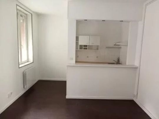 Location Appartement 2 pièces 31 m2 à Saint-Quentin - Photo 1