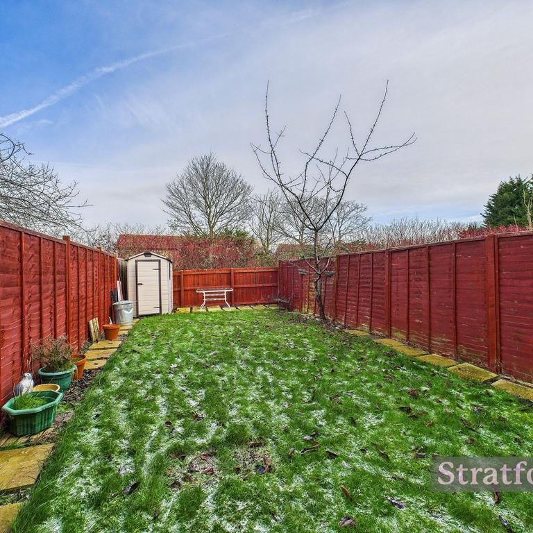 2 bedroom terraced house to rent - Photo 1