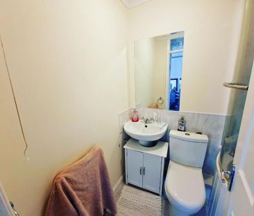 2 bedroom terraced house to rent - Photo 6