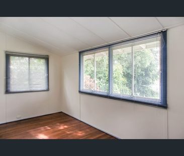 190 Wilding Street, Doubleview, WA 6018 - Photo 1
