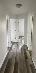 1 room apartment of 94m² in Gatineau - Photo 2