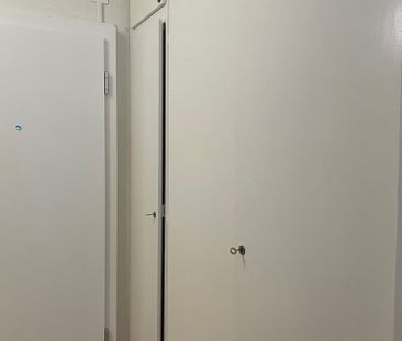 Au coeur des Eaux-Vives - Photo 5