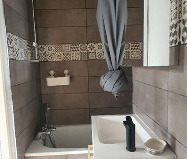 Studio rénové – Hypercentre Nantes - Photo 4