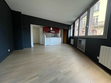 Location Appartement 2 pièces 37m² - Photo 5